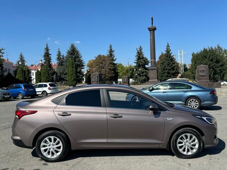 2020 Hyundai Solaris II Рестайлинг, коричневый, 1949000 рублей, вид 5