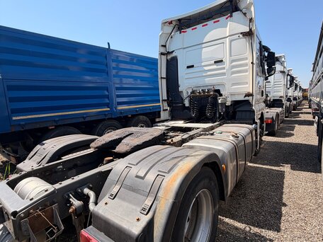 2023 Sinotruk Sitrak C7H, белый, 3900000 рублей, вид 4