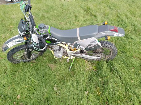 1998 Kawasaki KLX 250, зелёный, 240000 рублей, вид 2