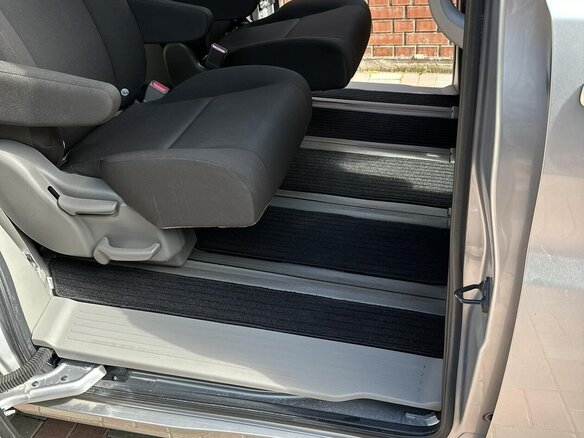 2019 Honda Stepwgn V Рестайлинг, серебристый, 1999000 рублей - вид 28