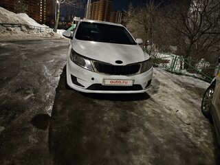 2013 Kia Rio III, белый, 600000 рублей, вид 5
