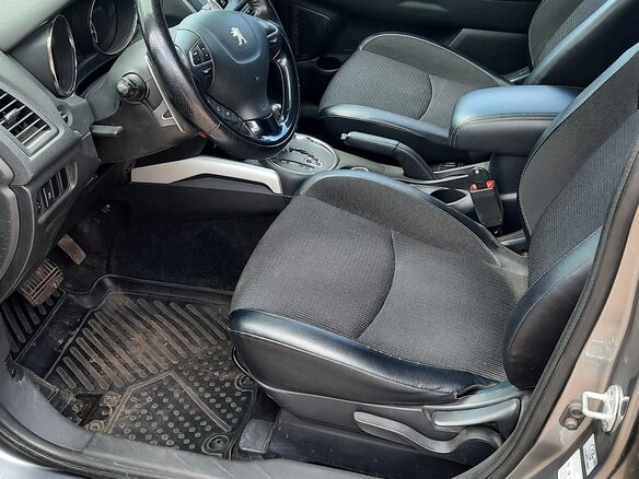 2012 Peugeot 4008 I, серый, 1300000 рублей - вид 5