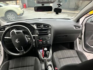 2013 Citroen C4 II, белый, 999999 рублей, вид 5