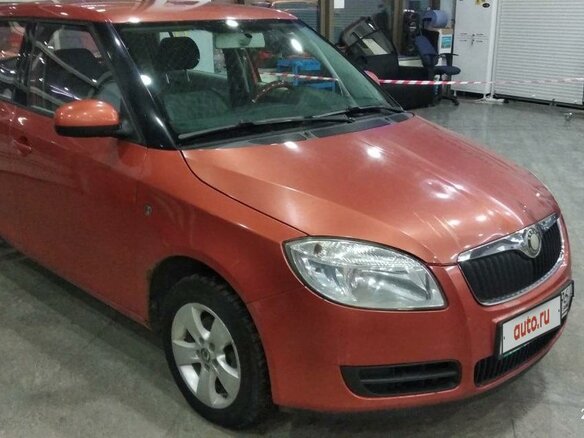 2007 Skoda Fabia II, коричневый - вид 1