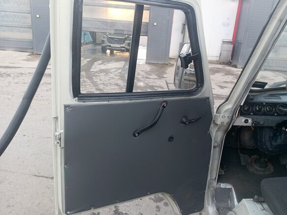 2009 УАЗ 3909, серый, 560000 рублей - вид 12