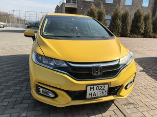 2018 Honda Fit III Рестайлинг, жёлтый, 1500000 рублей, вид 2