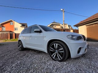 2011 BMW X5 40d II (E70) Рестайлинг, белый, 2200000 рублей, вид 3