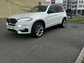 2016 BMW X5 30d III (F15), белый, 3100000 рублей, вид 1