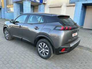 2020 Peugeot 2008 II, серый, 1371960 рублей, вид 4
