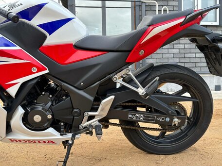 2014 Honda CBR 300R, белый, 395000 рублей, вид 2