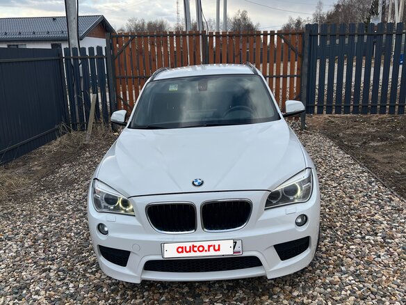 2014 BMW X1 20i I (E84) Рестайлинг, белый, 1650000 рублей - вид 1