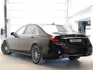2017 Mercedes-Benz S-Класс 560 VI (W222, C217) Рестайлинг, чёрный, 7300000 рублей, вид 4