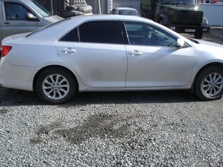 2012 Toyota Camry VII (XV50), серебристый, 1600000 рублей, вид 2