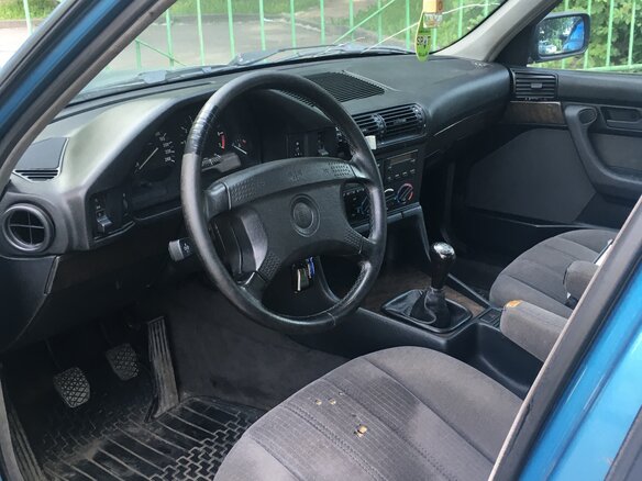 1994 BMW 5 серии 520i III (E34), голубой - вид 5