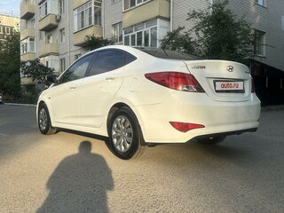 2014 Hyundai Solaris I Рестайлинг, белый, 1350000 рублей, вид 5