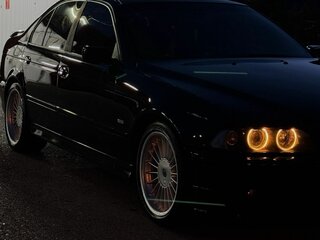 2000 BMW 5 серии 530i IV (E39) Рестайлинг, зелёный, 740000 рублей, вид 2