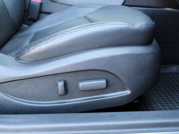 2011 Hyundai Sonata VI (YF), чёрный - вид 10