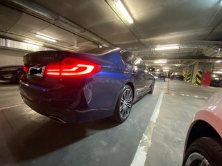 2018 BMW 5 серии 530d xDrive VII (G30/G31/G38), синий, 4490000 рублей, вид 5