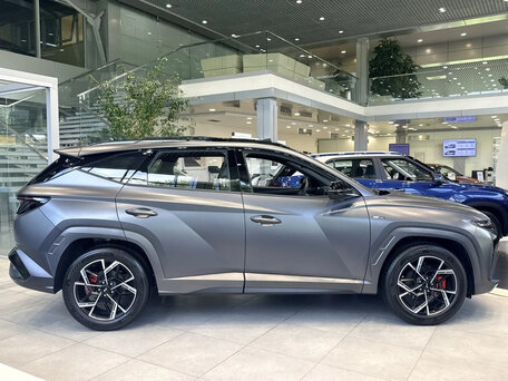 2026 Hyundai Tucson L IV Рестайлинг, серый, 4200000 рублей, вид 3