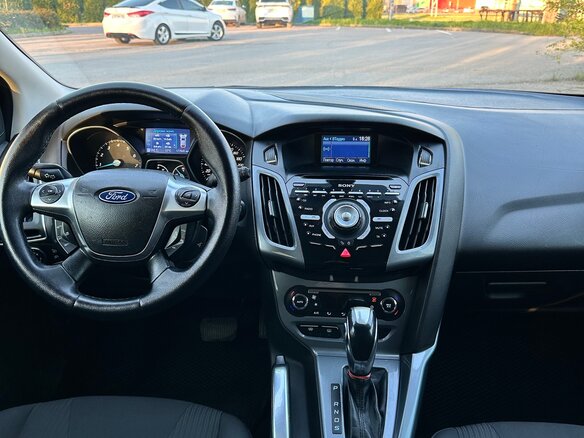 2011 Ford Focus III, чёрный, 900000 рублей - вид 18