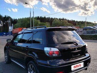 2005 Mitsubishi Outlander I, чёрный, 750000 рублей, вид 4