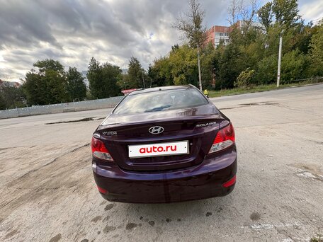 2011 Hyundai Solaris I, фиолетовый, 540000 рублей, вид 4