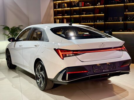 2026 Hyundai Elantra VII (CN7) Рестайлинг, белый, 1930000 рублей, вид 5