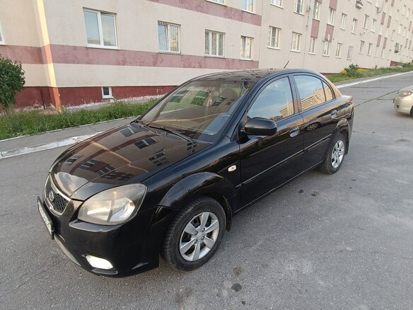 2010 Kia Rio II Рестайлинг, чёрный, 380000 рублей - вид 5