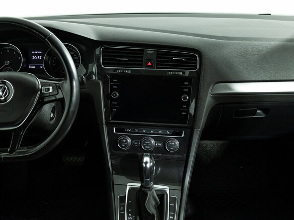 2018 Volkswagen Golf VII Рестайлинг, синий, 1499700 рублей - вид 13