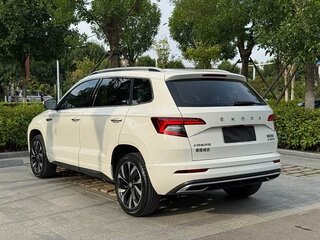2022 Skoda Karoq I, белый, 1510333 рублей, вид 4