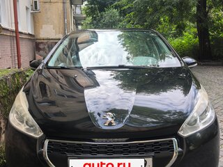 2012 Peugeot 208 I, чёрный, 590000 рублей, вид 2