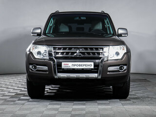 2017 Mitsubishi Pajero IV Рестайлинг 2, коричневый, 2545000 рублей, вид 2