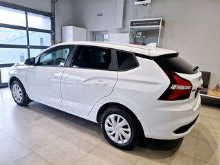2026 Lada (ВАЗ) Iskra SW, белый, 1528500 рублей, вид 3