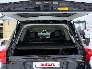 2013 Toyota Land Cruiser 200 Series Рестайлинг 1, чёрный, 4600000 рублей, вид 4