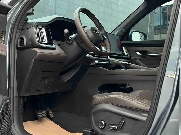 2026 Geely Monjaro (Xingyue L) I Рестайлинг 2 (China Market), синий, 5140000 рублей - вид 38