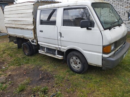 1993 Mazda Bongo, белый, 220000 рублей, вид 1