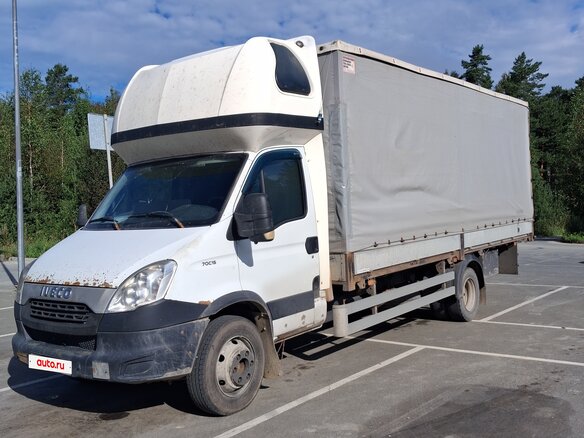 2013 Iveco Daily, белый, 2150000 рублей - вид 2