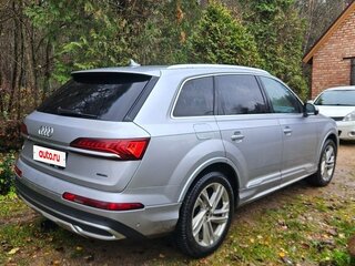 2020 Audi Q7 45 TFSI II (4M) Рестайлинг, серебристый, 3990000 рублей, вид 5