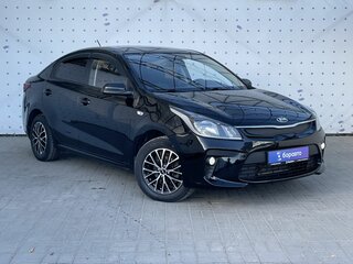 2018 Kia Rio IV, чёрный, 1320000 рублей, вид 3