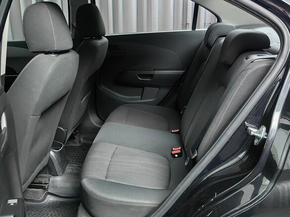 2014 Chevrolet Aveo II, чёрный, 726000 рублей - вид 10