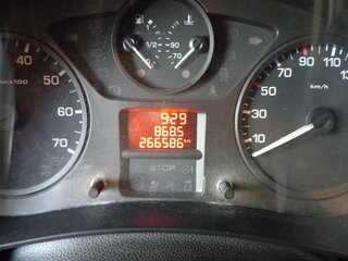 2009 Peugeot Partner II, серебристый, 560000 рублей, вид 4