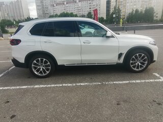 2023 BMW X5 40i IV (G05/G18) Рестайлинг, белый, 8550000 рублей, вид 4