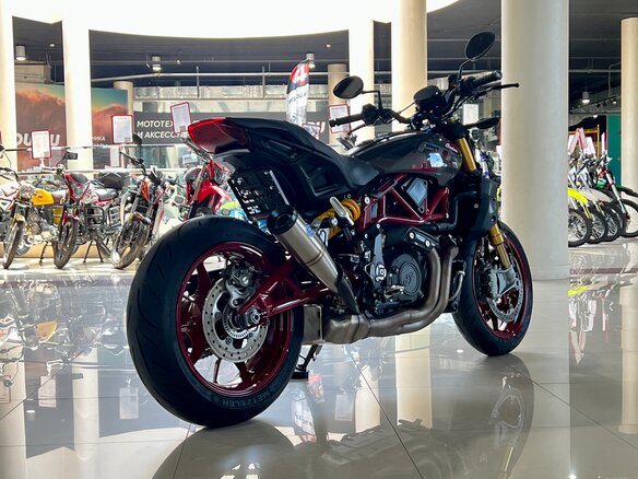 2023 Indian FTR 1200, пурпурный, 1520000 рублей - вид 3