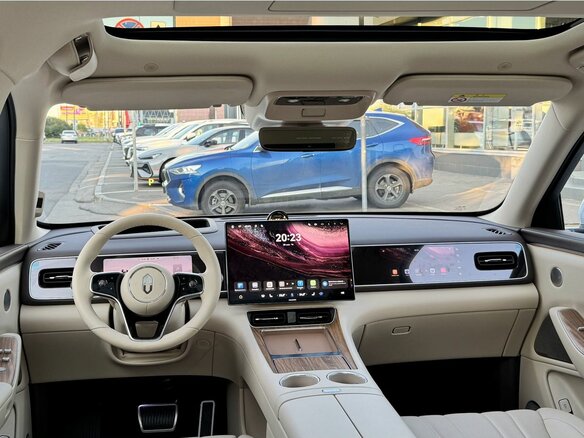 2026 Aito M7 53.4 kWh II, белый, 9550000 рублей - вид 6