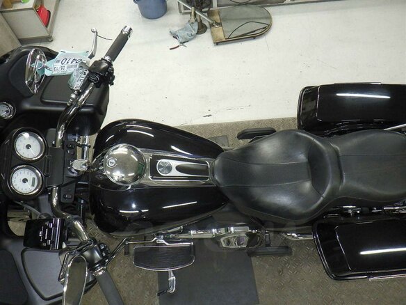 2009 Harley-Davidson Road Glide, серый, 1050000 рублей - вид 6