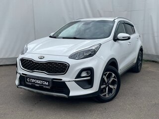 2020 Kia Sportage IV Рестайлинг, белый, 2150000 рублей, вид 1