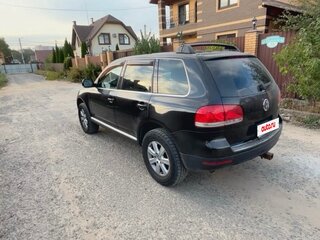 2004 Volkswagen Touareg I, чёрный, 725000 рублей, вид 4