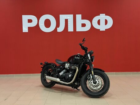 2023 Triumph Bonneville Bobber, чёрный, 2415000 рублей, вид 2