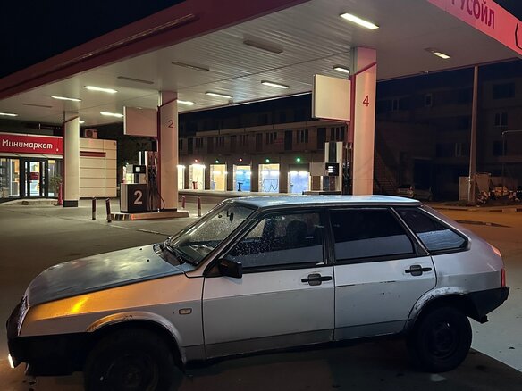 2001 Lada (ВАЗ) 2109, серебристый, 59000 рублей - вид 2