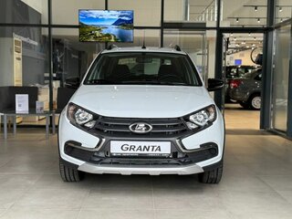 2026 Lada (ВАЗ) Granta Cross I Рестайлинг, белый, 1196000 рублей, вид 1